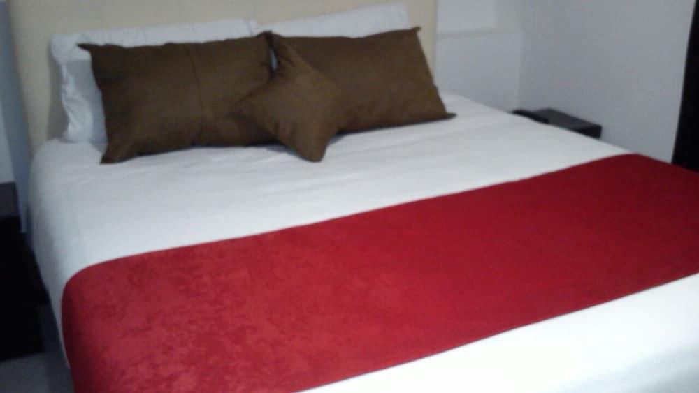 Hotel Zafiro Boutique ボゴタ エクステリア 写真