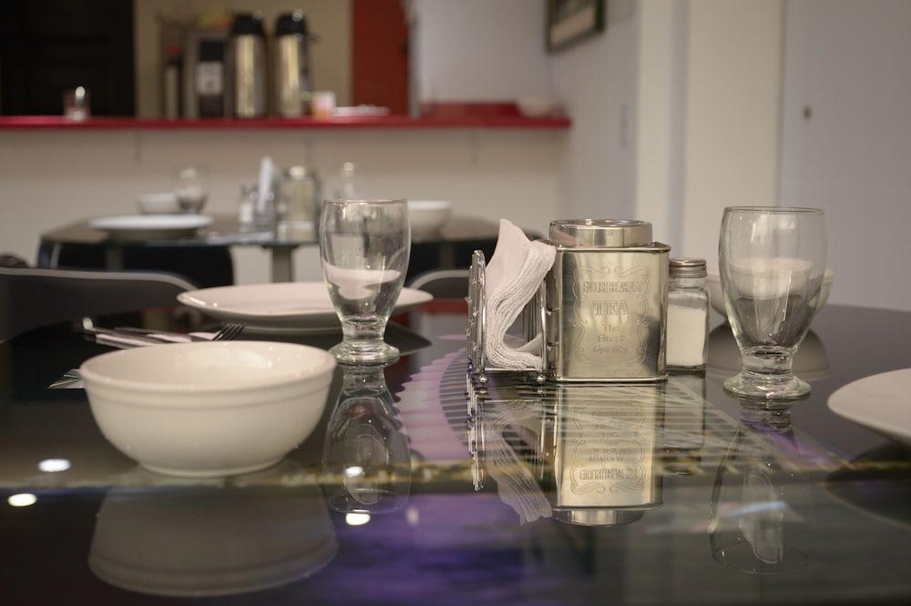 Hotel Zafiro Boutique ボゴタ エクステリア 写真