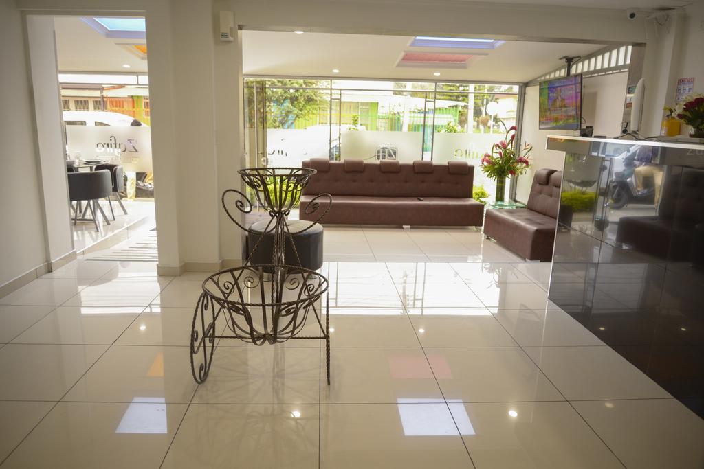 Hotel Zafiro Boutique ボゴタ エクステリア 写真