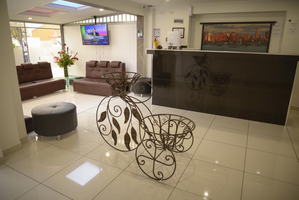 Hotel Zafiro Boutique ボゴタ エクステリア 写真